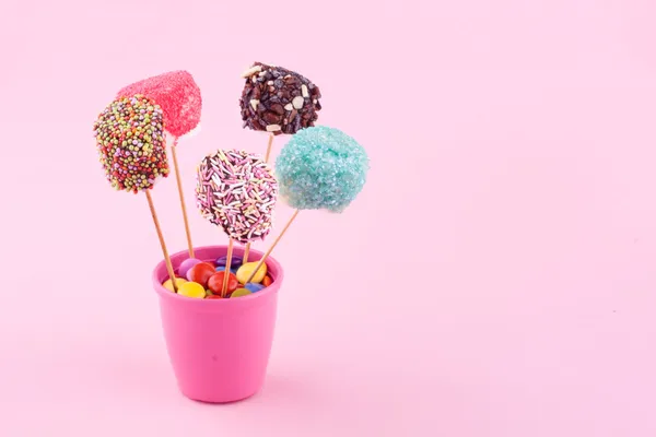 Marshmallow pops — Stock Photo, Image