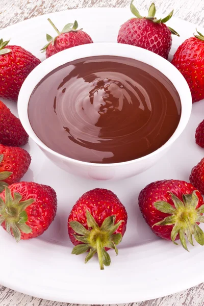 Chocolate fondue and strawberry — Stock Photo, Image