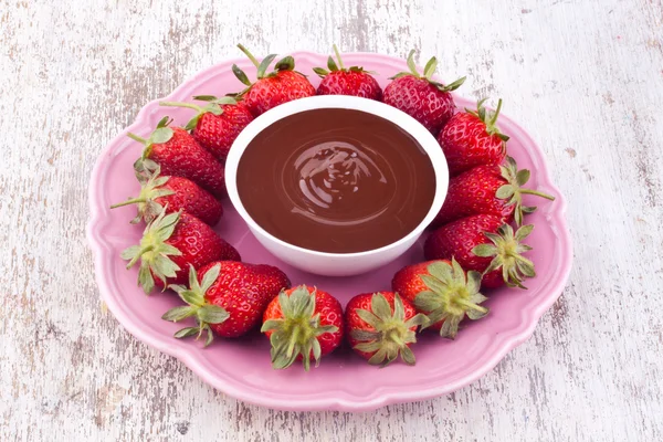 Chocolate fondue and strawberry — Stock Photo, Image