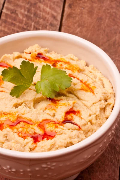 En skål hummus — Stockfoto