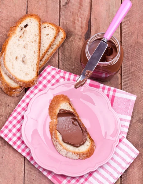 Čokoládový krém a chléb — Stock fotografie
