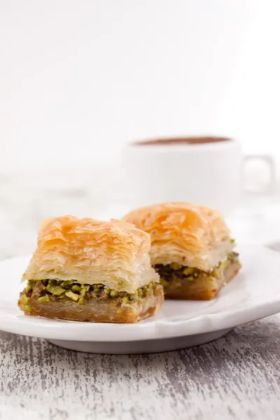 Baklava und türkischer Kaffee — Stockfoto