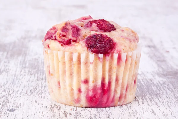 Raspberry muffin — Stock Photo, Image