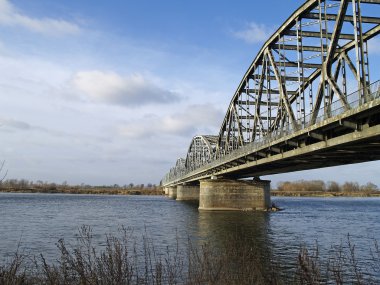 nehir vistula arasında köprü