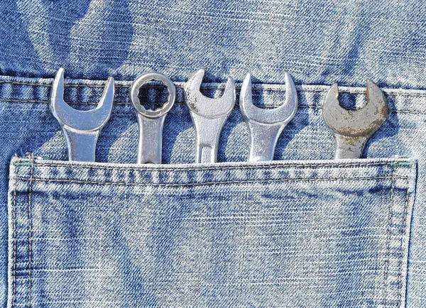Blixtlås jeans med verktyg — Stockfoto