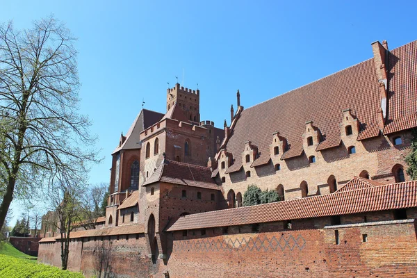 Křižácký hrad v regionu Pomořany Polska. UNESCO svět — Stock fotografie