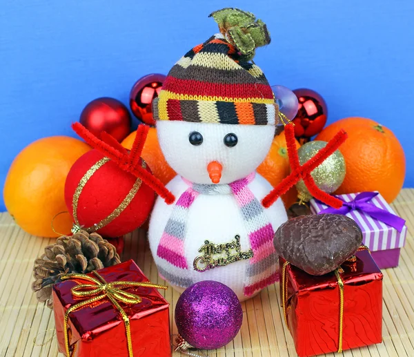 Christmas ornaments and oranges — Stock Photo, Image