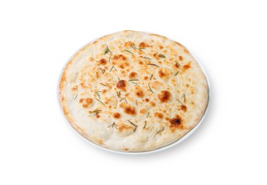İzole edilmiş beyaz arka planda İtalyan pizzası. 