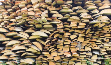 bir yığın yığın odun