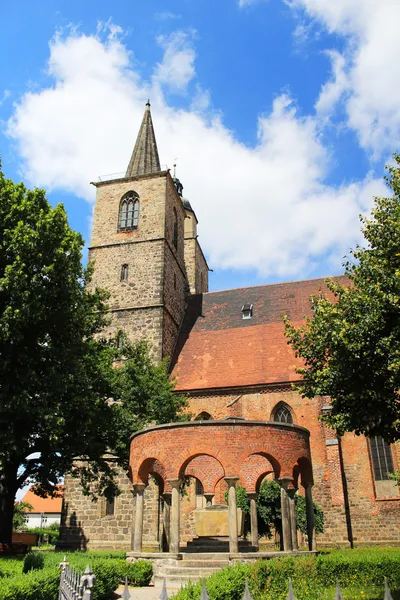 Ortaçağ kilise Almanya
