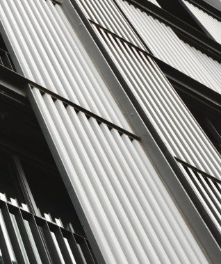 İspanya Bilbao 'da en az siyah beyaz çizgi