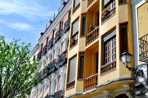 ラティーナ地区 マドリード中心街 スペインに古典的な建物 — ストック写真