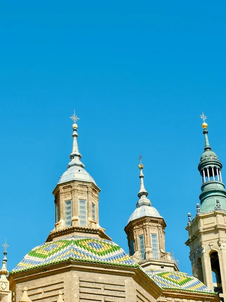 스페인 사라고사에 대성당 색채를 무데하르 양식의 부점들 — 스톡 사진