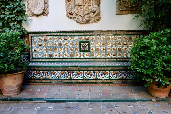 Colourful Tiled Bench Standing Yard Greenery Madrid Spain — Zdjęcie stockowe