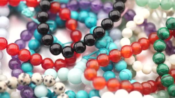 Bijoux en pierres précieuses 