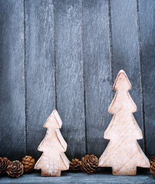 çam kozalakları ve Noel ağacı rakamlar