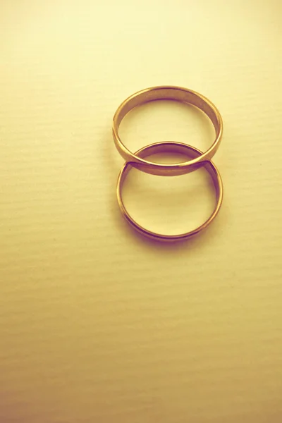 Stare złote pierścienie — Zdjęcie stockowe