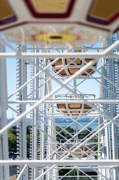 Beautiful Image White Structure Ferris Wheel Summer Holiday — Stockfoto