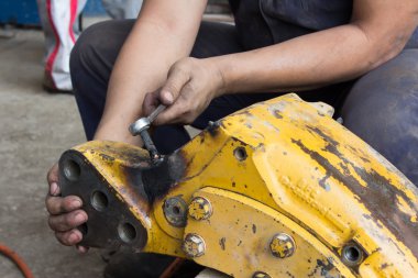 Makina tamir teknisyeni