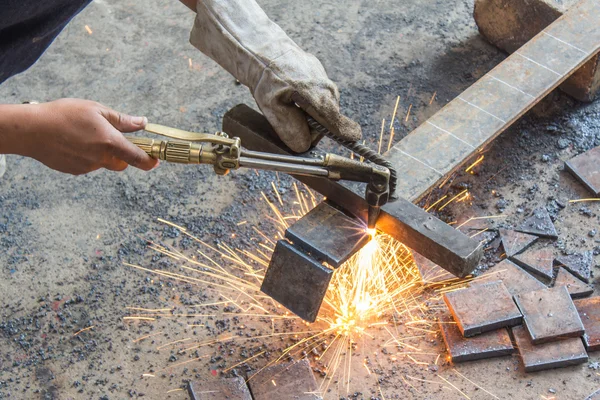 Schweißen von Metall — Stockfoto