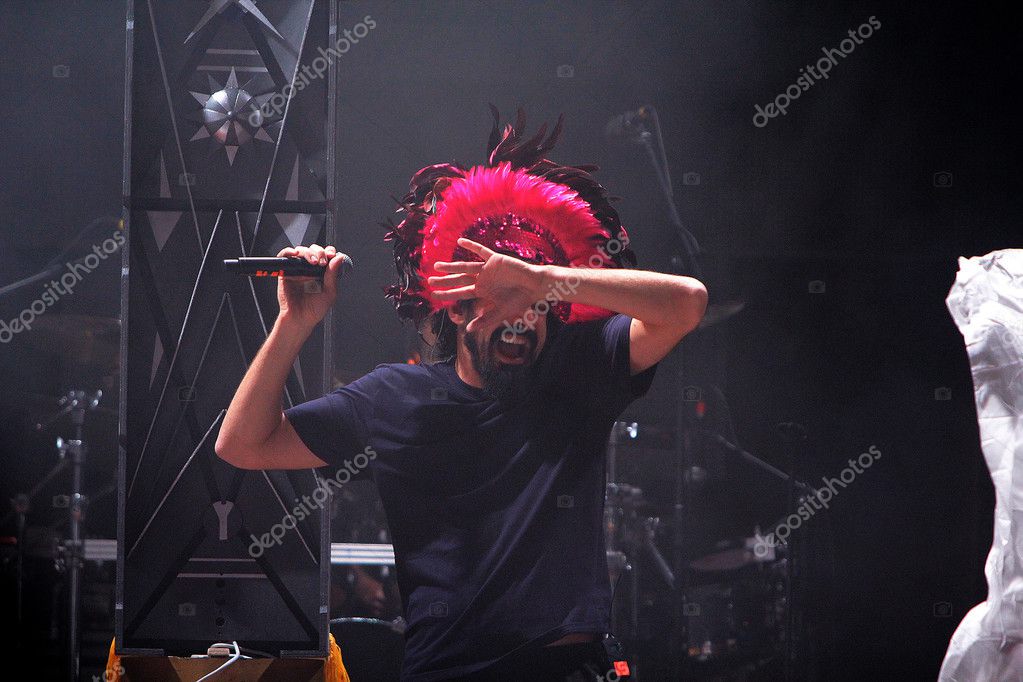 SCARICARE CAPAREZZA MUSICA
