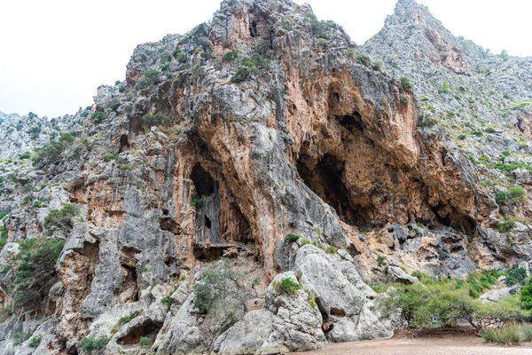 Falaise Rocheuse Dans Les Montagnes — Photo