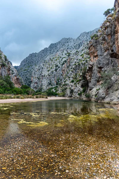 Dağların güzel manzarası