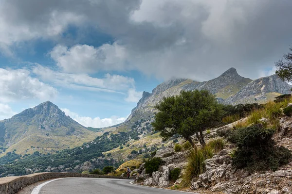 Bela Paisagem Das Montanhas — Fotografia de Stock