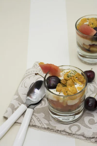 Cóctel de ensalada de frutas — Foto de Stock