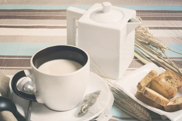 Frukost och toast — Stockfoto