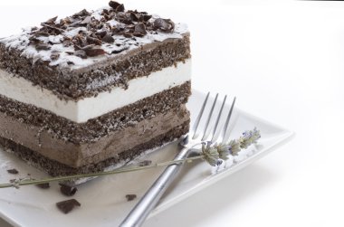 Çikolatalı pasta. musse ve chantilly krem