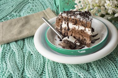Çikolatalı pasta. musse ve chantilly krem
