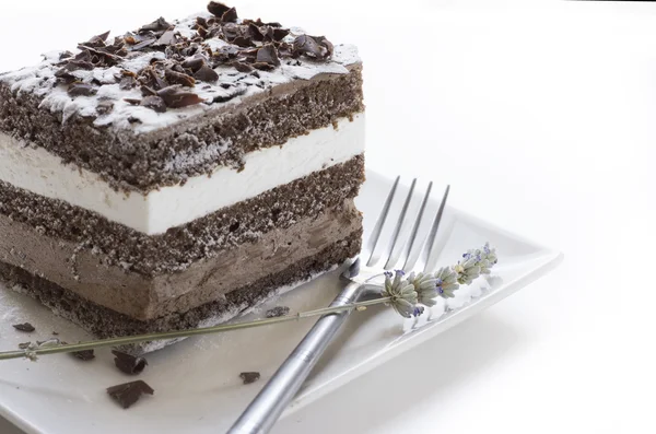 Çikolatalı pasta. musse ve chantilly krem