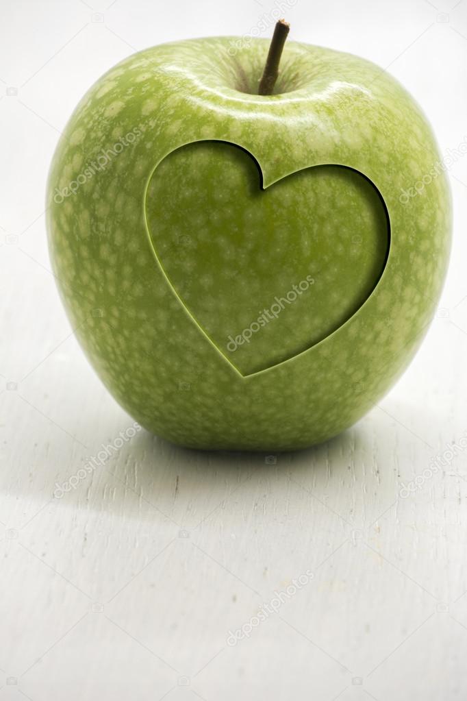 Green apple and health