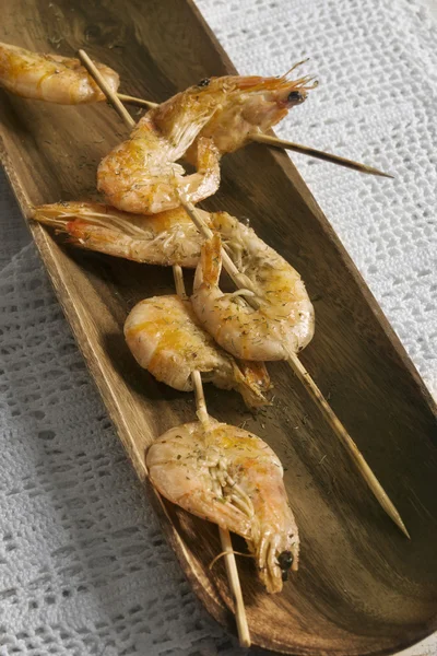 Shrimp skewer — Stock Photo, Image