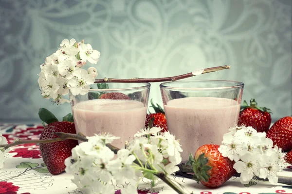 Strawberry mousse coctail — Stock Photo, Image