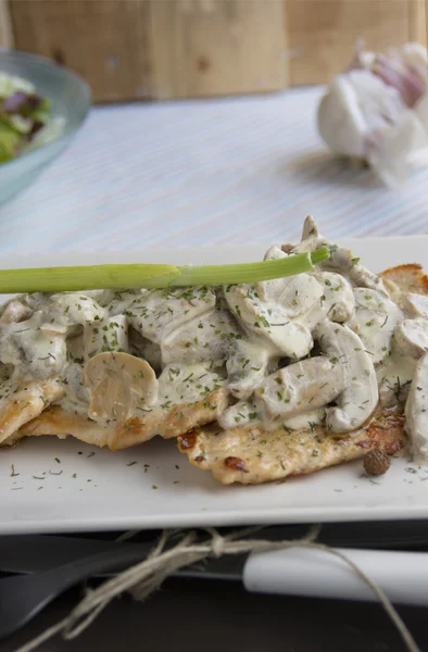 Chicken with Mushrooms — Stock Photo, Image