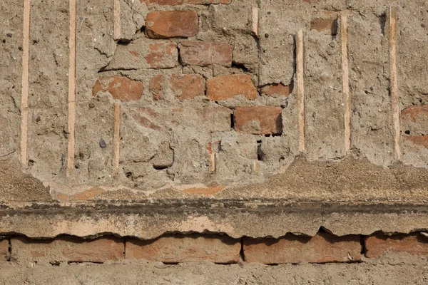 Старая потрескавшаяся стена — стоковое фото