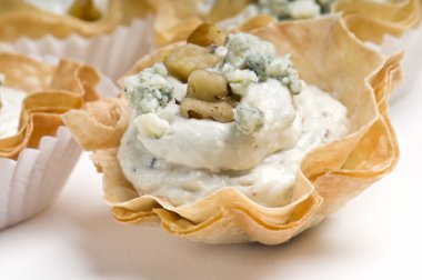 mavi peynir ve ceviz meze