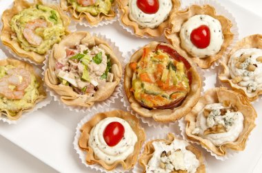 hizmet için kanepeler reaady