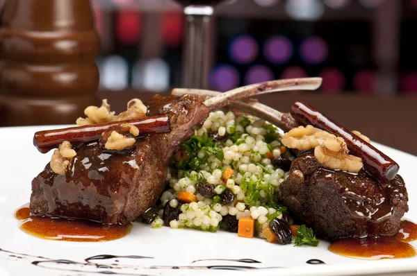 Lamb chops in restaurant — Stock Photo, Image