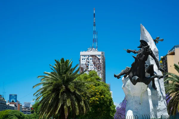 Monumento El Quijote em Buenos Aires . — Fotografia de Stock