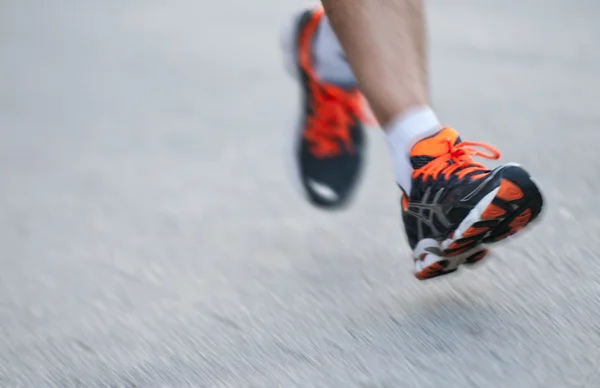 Bacaklarını hareket