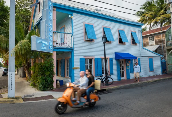 Blauer Himmel Cafe in Key West — Stockfoto