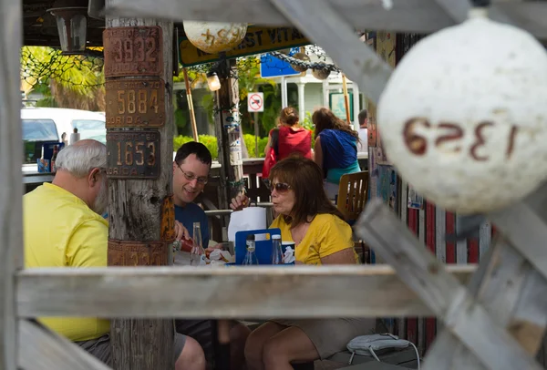 Having lunch in Key West — Stock Photo, Image