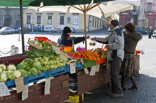 Gemüsemarkt in Brno — Stockfoto