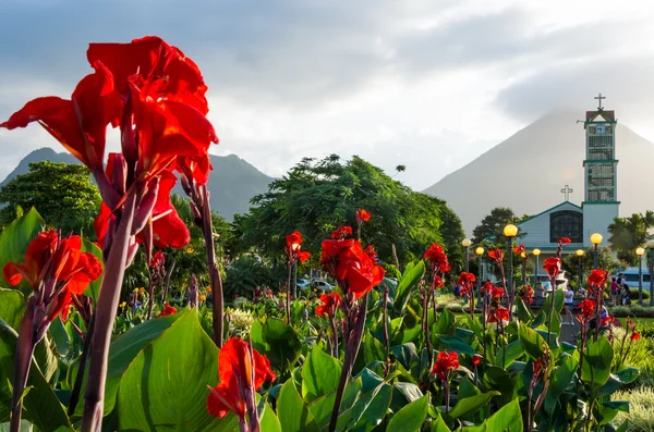 Plaza de La Fortuna в Коста-Ріці — стокове фото