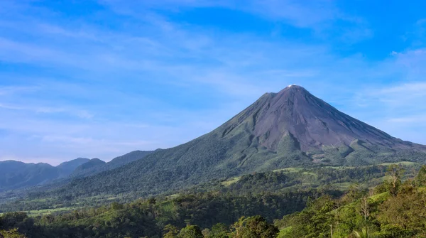 Vulcão Arenal em Costa Rica — Fotografia de Stock