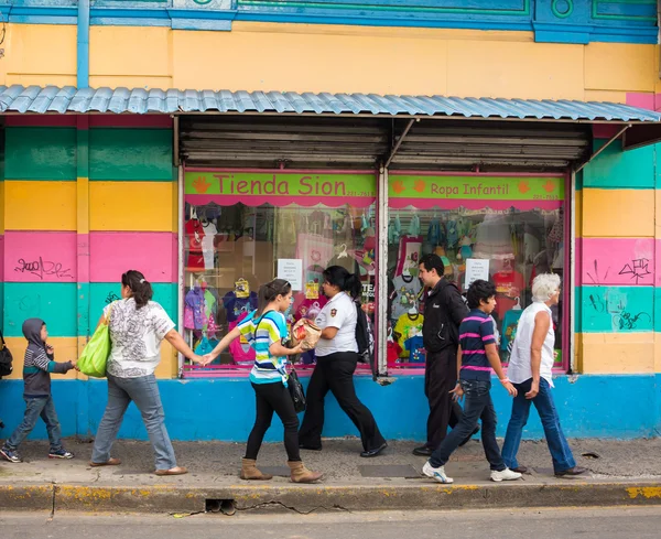 Escena callejera en San José Costa Rica — Foto de Stock