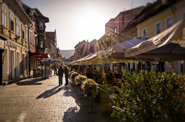 strada republicii öğleden sonra